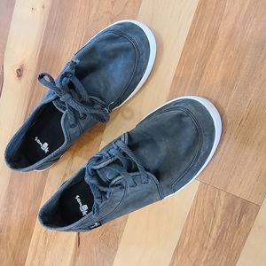 Sanuk sneakers
